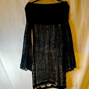 Black loosen knit sweater